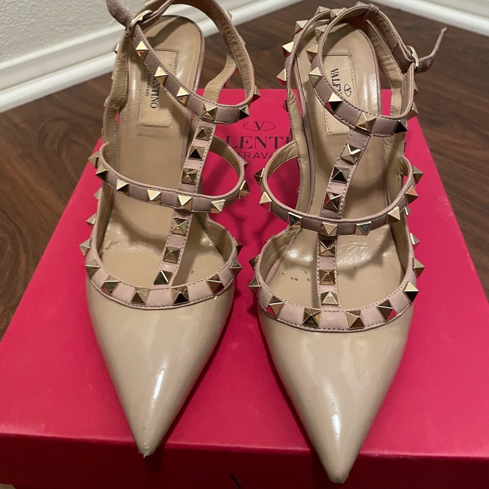 Valentino rockstud Sandals